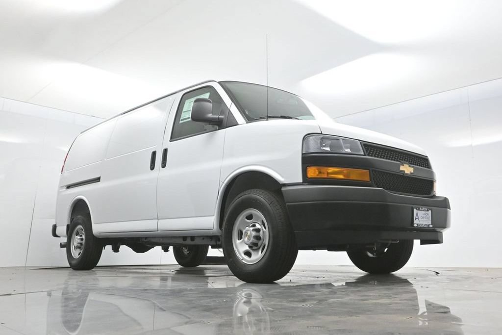 2026 Chevrolet Express Cargo Work Van - Photo 56