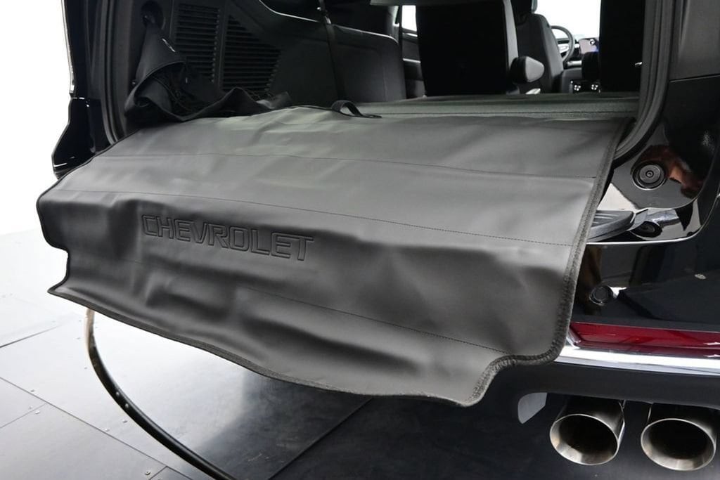 2026 Chevrolet Suburban Premier - Photo 43