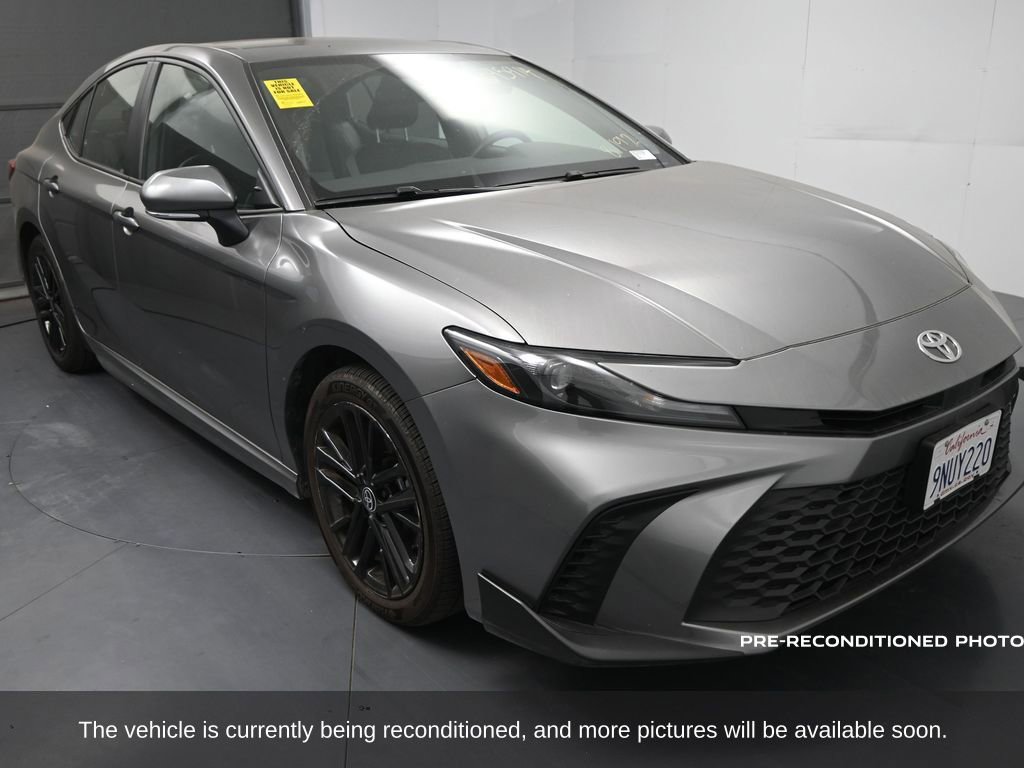 2025 Toyota Camry LE photo 3