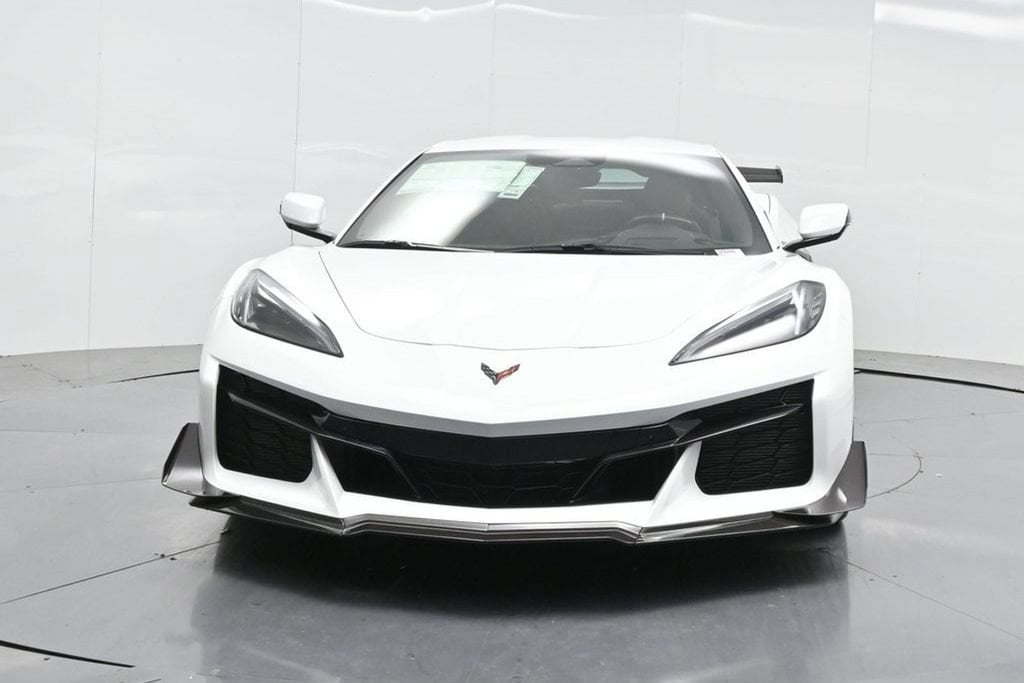 2025 Chevrolet Corvette 3LZ - Photo 25