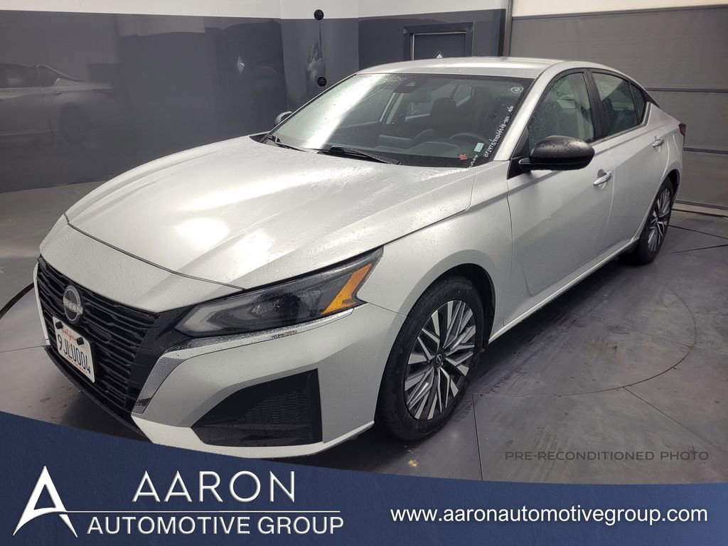 2024 Nissan Altima SV