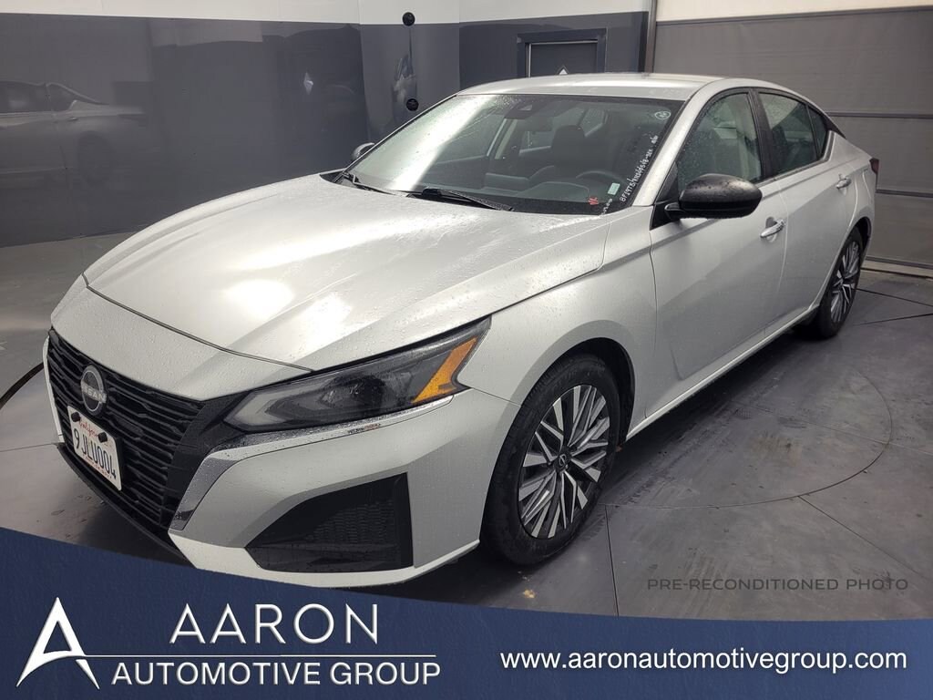Used 2024 Nissan Altima 2.5 SV Sedan