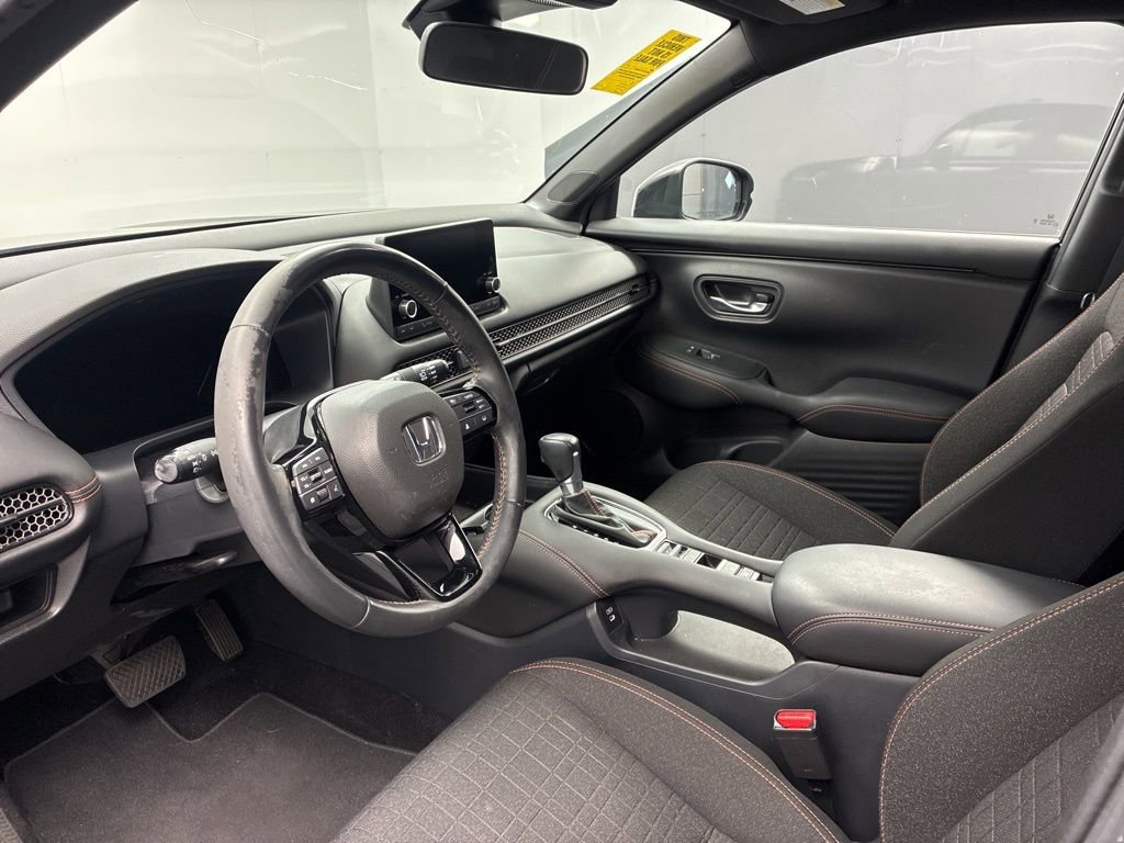 2025 Honda HR-V Sport photo 5