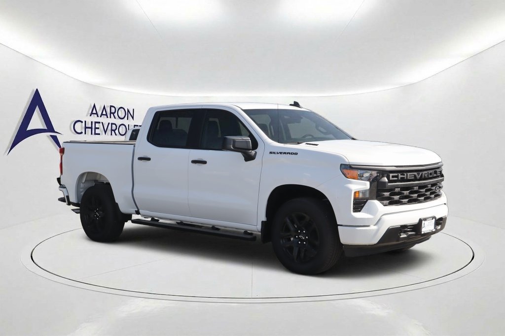 New 2026 Chevrolet Silverado 1500 Custom Truck