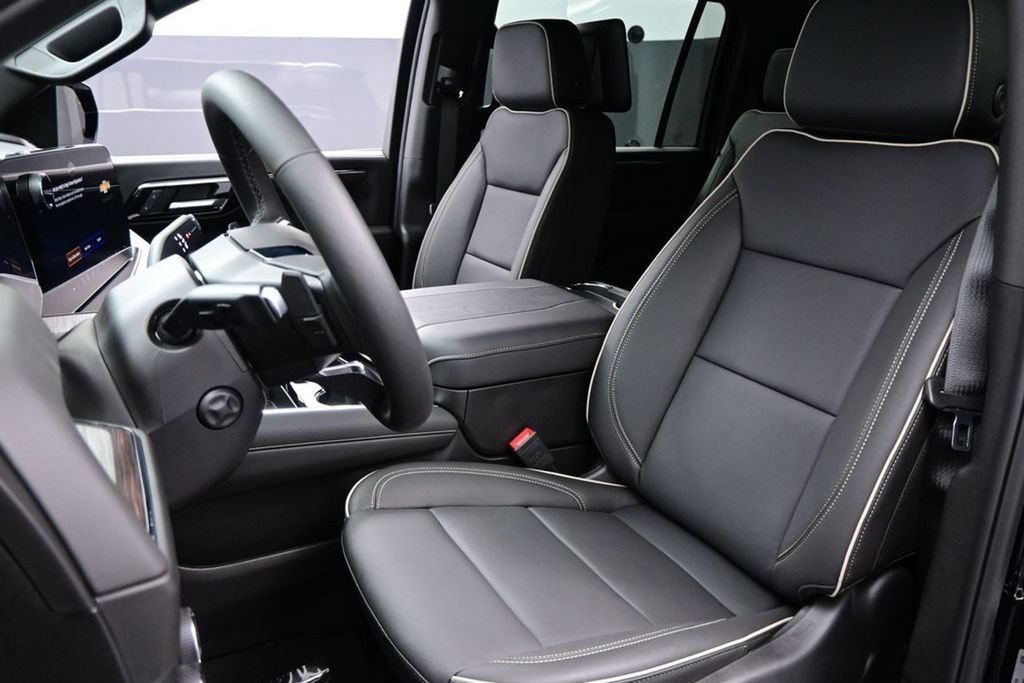 2026 Chevrolet Suburban Premier - Photo 7