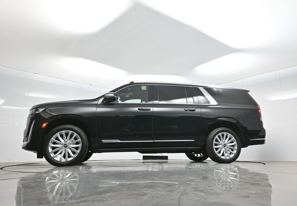 2023 CADILLAC Escalade ESV Luxury photo 6