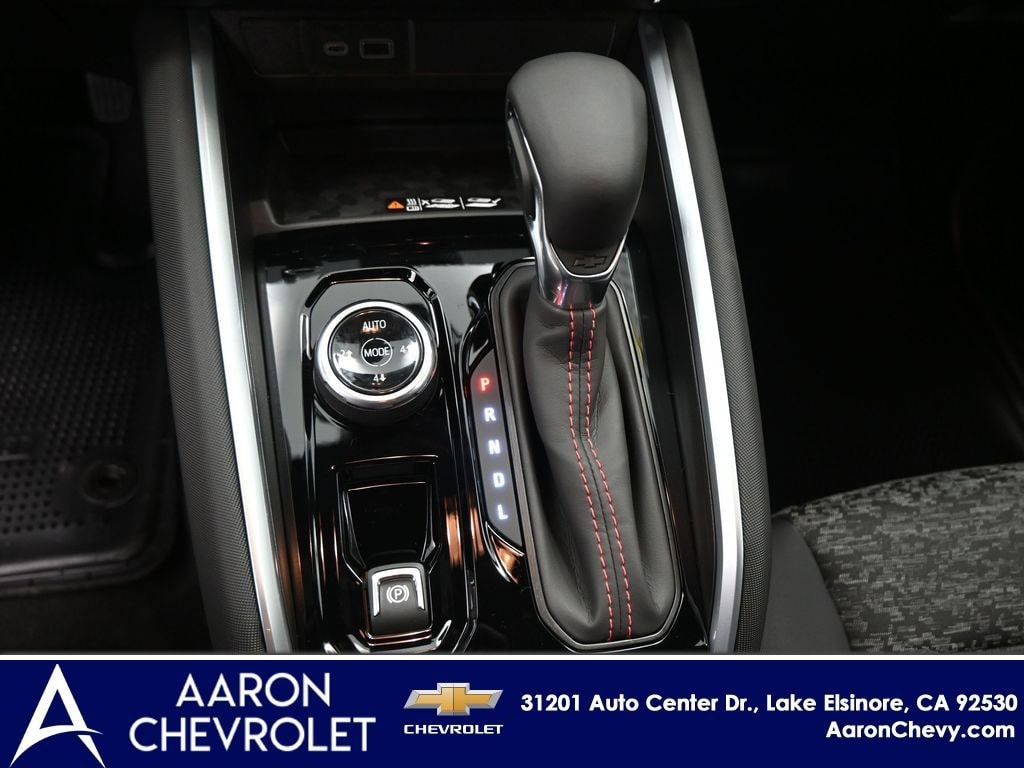 2025 Chevrolet Colorado Z71 - Photo 10