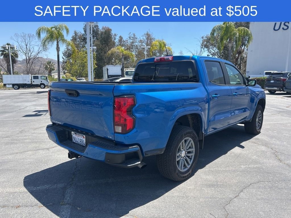 2024 Chevrolet Colorado LT photo 5