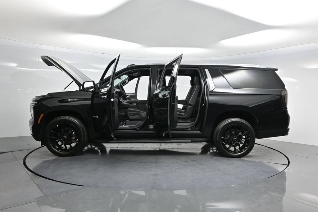 2026 Chevrolet Suburban Premier - Photo 67