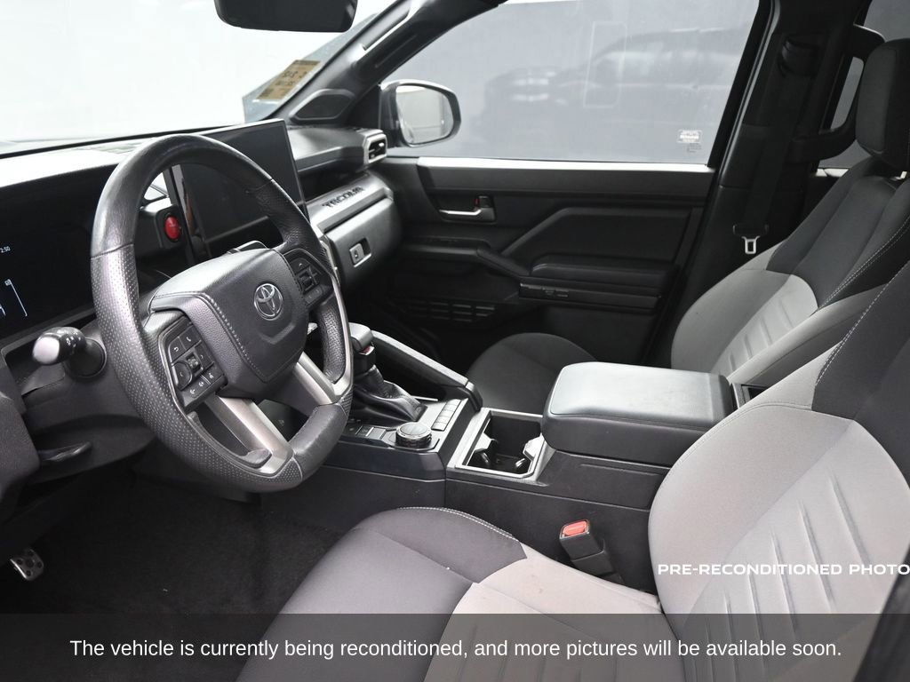 2024 Toyota Tacoma SR5 Double Cab photo 2