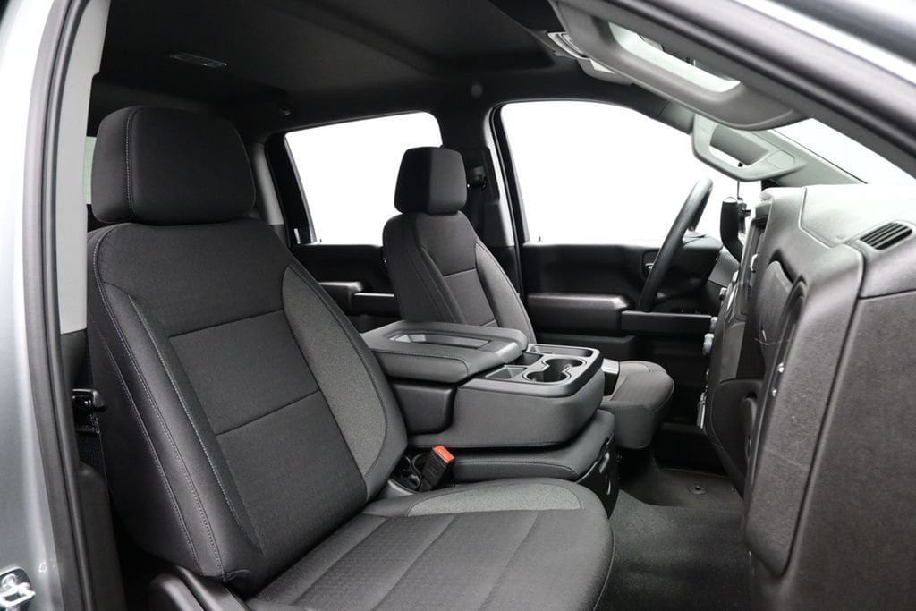 2026 Chevrolet Silverado 2500 HD Custom - Photo 11