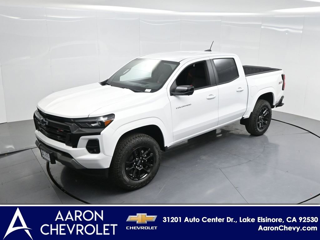 2025 Chevrolet Colorado Z71 - Photo 34