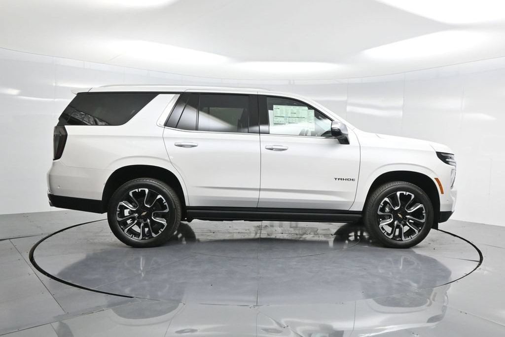2025 Chevrolet Tahoe Premier - Photo 30
