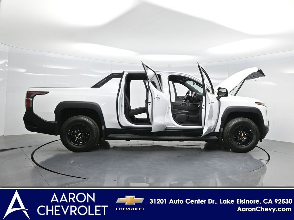 2026 Chevrolet Silverado EV LT w/2LT photo 2