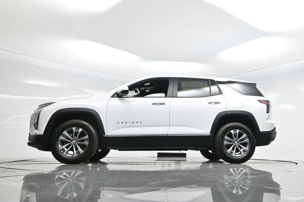 2026 Chevrolet Equinox LT - Photo 7