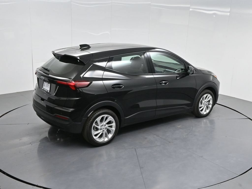 2027 Chevrolet Bolt LT - Photo 60