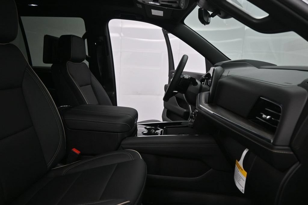 2025 Chevrolet Tahoe Premier - Photo 19