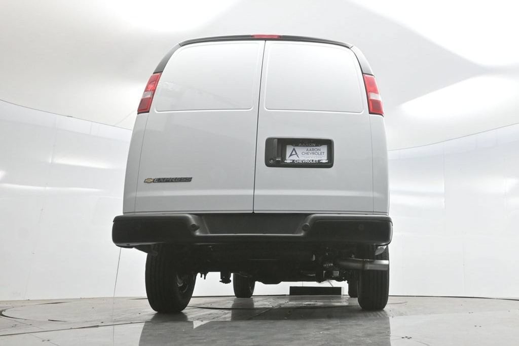 2026 Chevrolet Express Cargo Work Van - Photo 64
