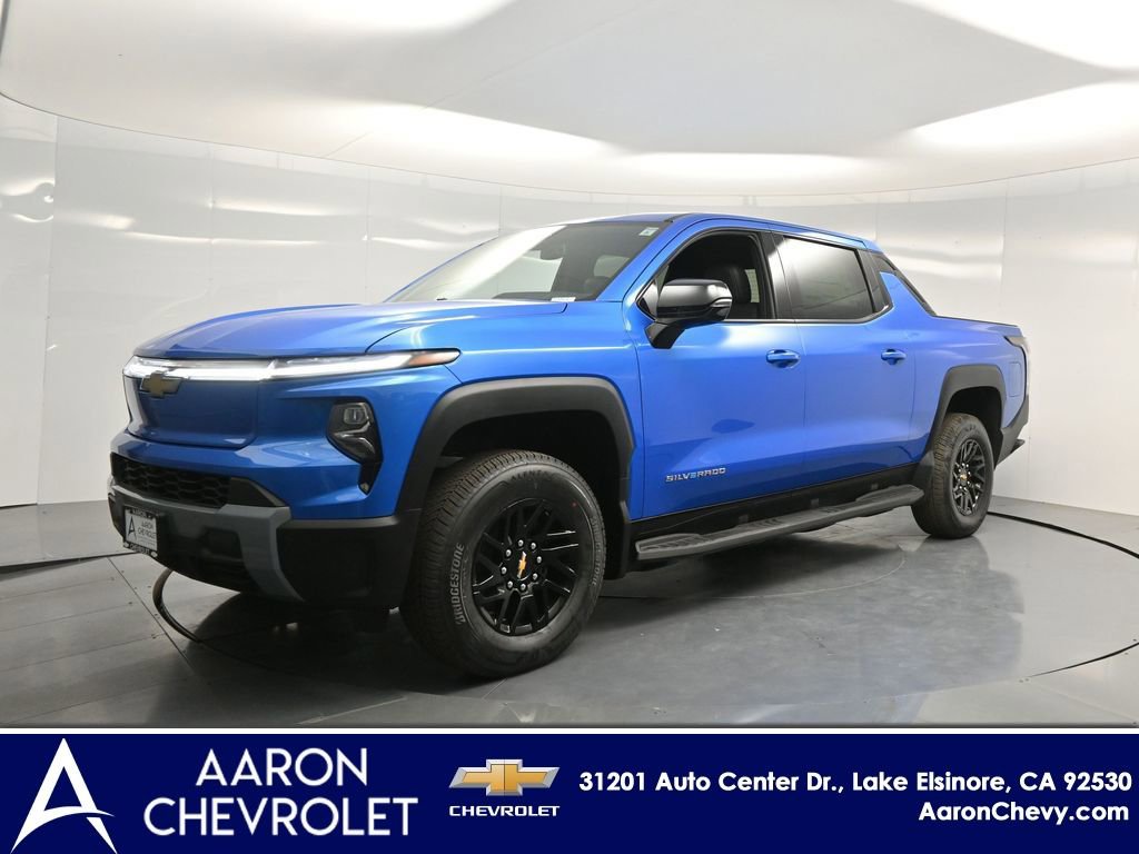 2025 Chevrolet Silverado EV LT's photo