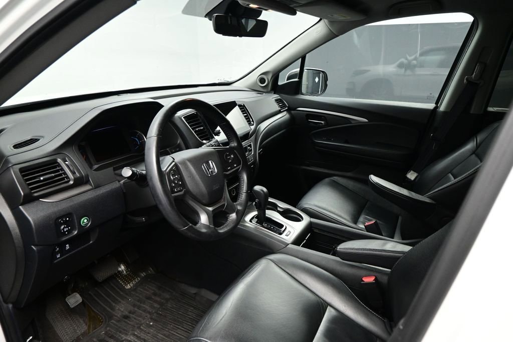 2020 Honda Pilot EX-L FWD photo 5