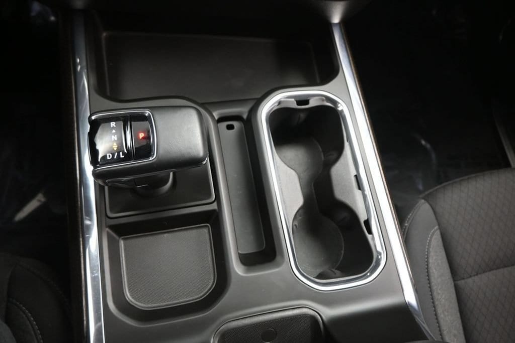 2024 Chevrolet Silverado 1500 LT - Photo 11