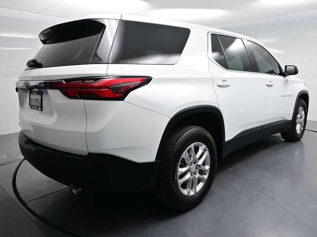 Used 2023 Chevrolet Traverse LS w/1LS SUV