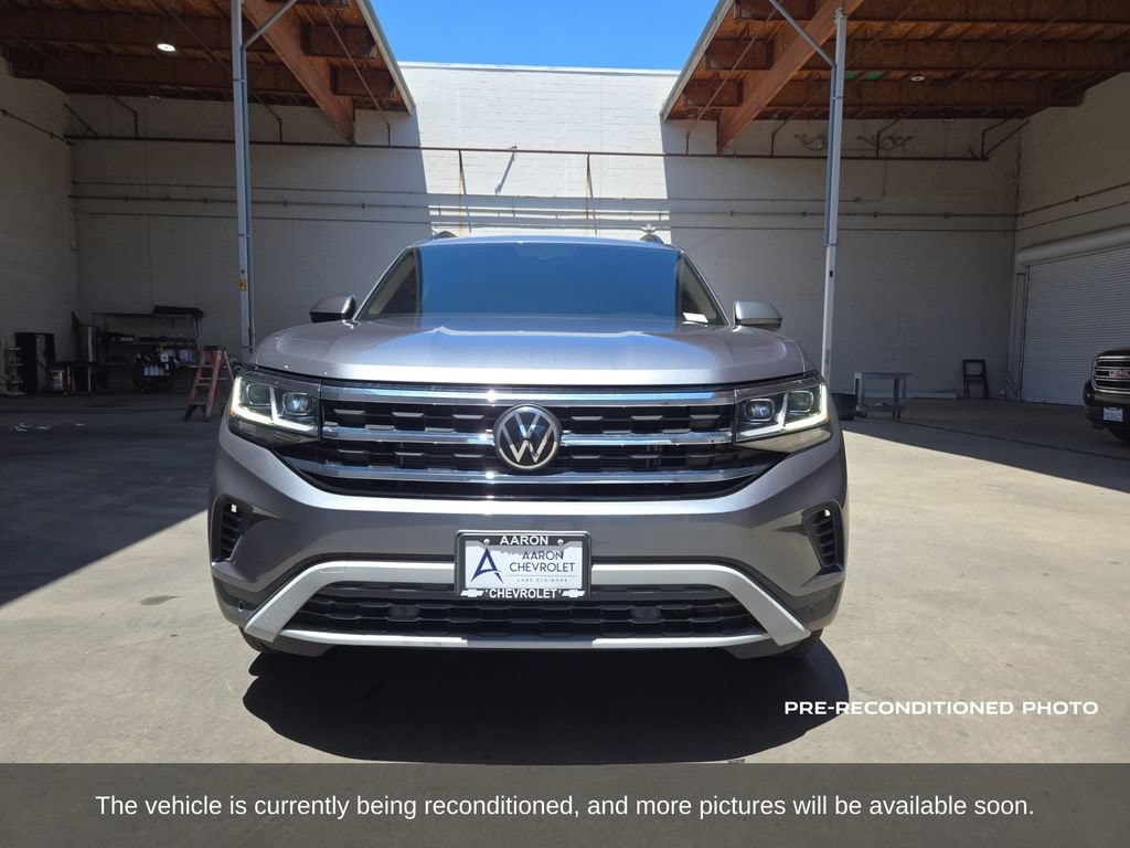 Used 2021 Volkswagen Atlas SE w/Tech with VIN 1V2JR2CA7MC570722 for sale in Lake Elsinore, CA
