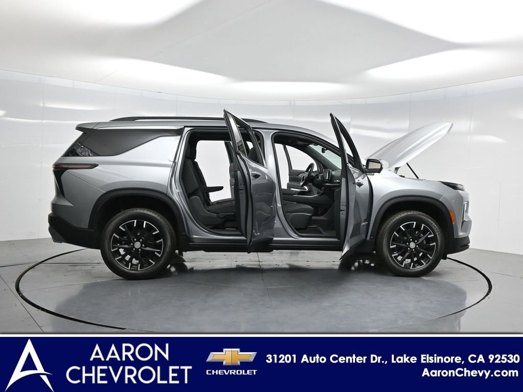 New 2026 Chevrolet Traverse LT SUV