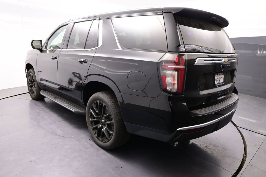 2023 Chevrolet Tahoe LS photo 2