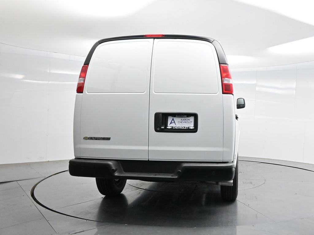 2026 Chevrolet Express Cargo Work Van - Photo 44