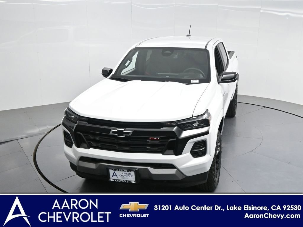 2025 Chevrolet Colorado Z71 - Photo 35
