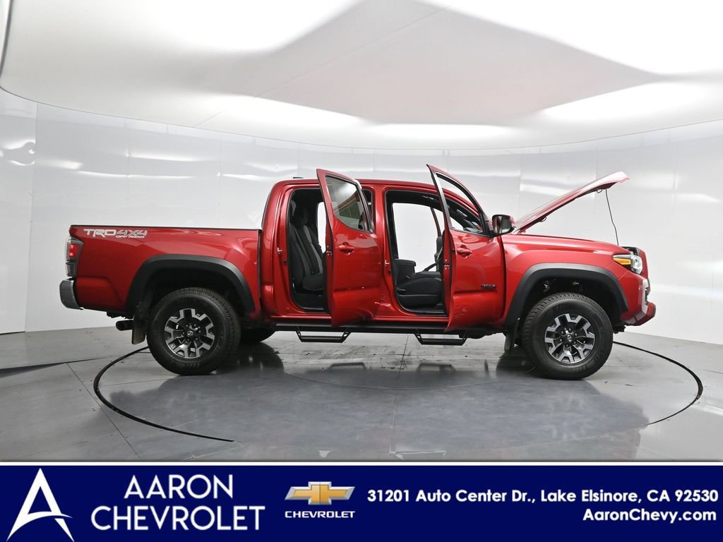 2023 Toyota Tacoma SR V6 photo 3