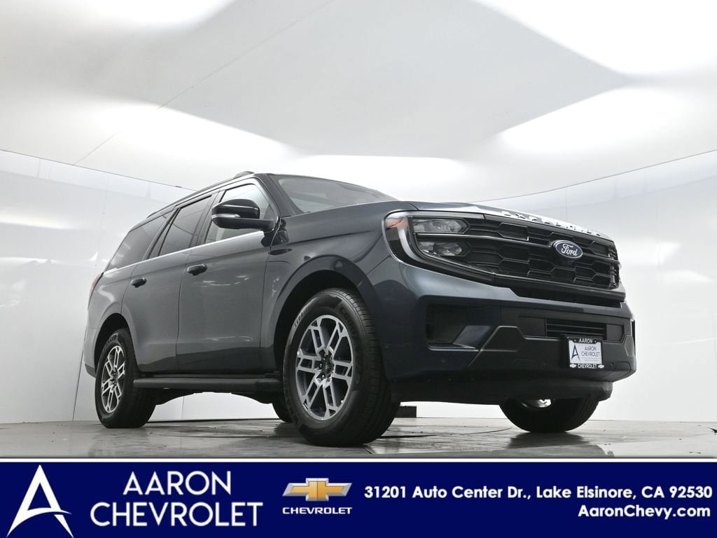 Used 2025 Ford Expedition Active SUV