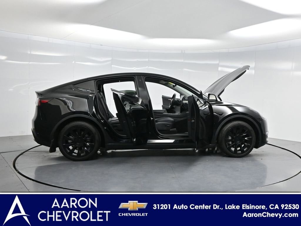 Used 2023 Tesla Model Y Long Range SUV