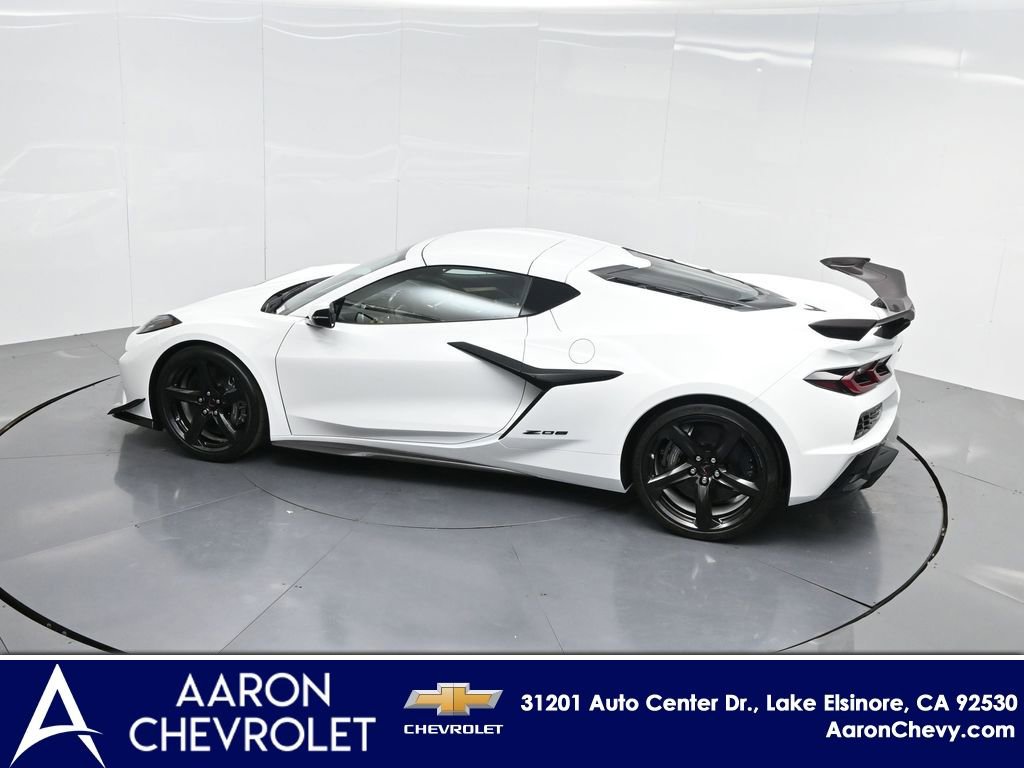 2025 Chevrolet Corvette 3LZ - Photo 40