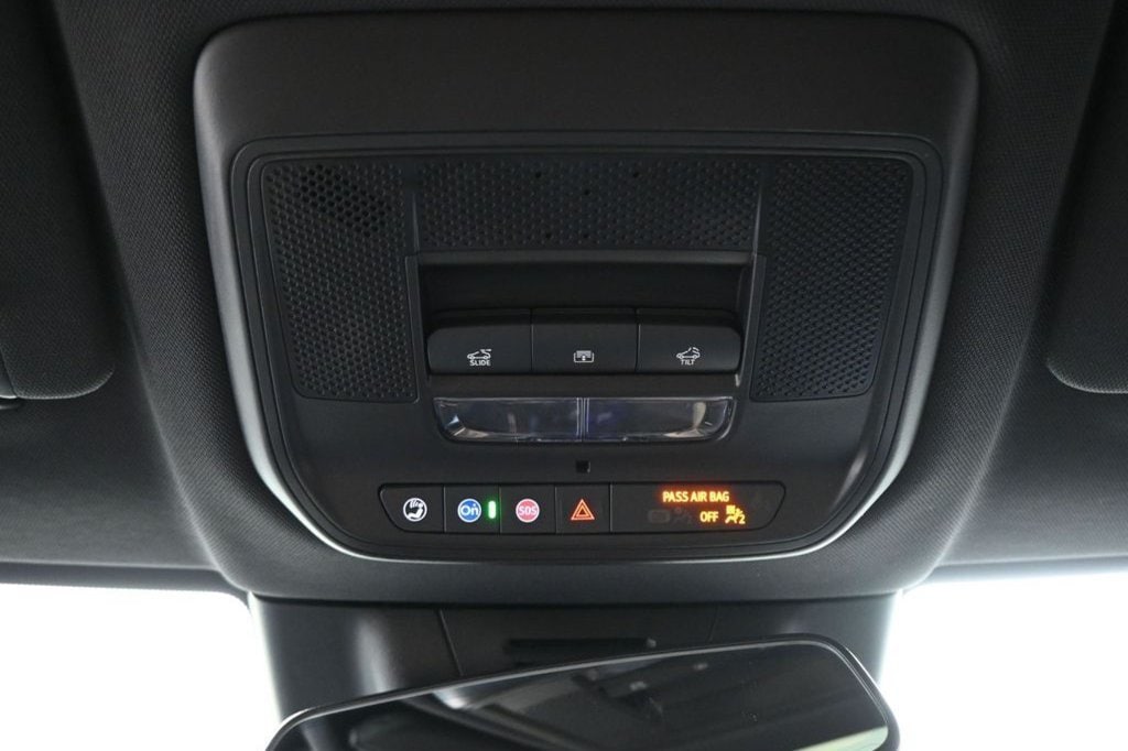 2026 Chevrolet Equinox EV 2LT - Photo 39