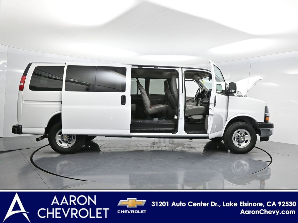 2024 Chevrolet Express 3500 LT Passenger Van photo 3