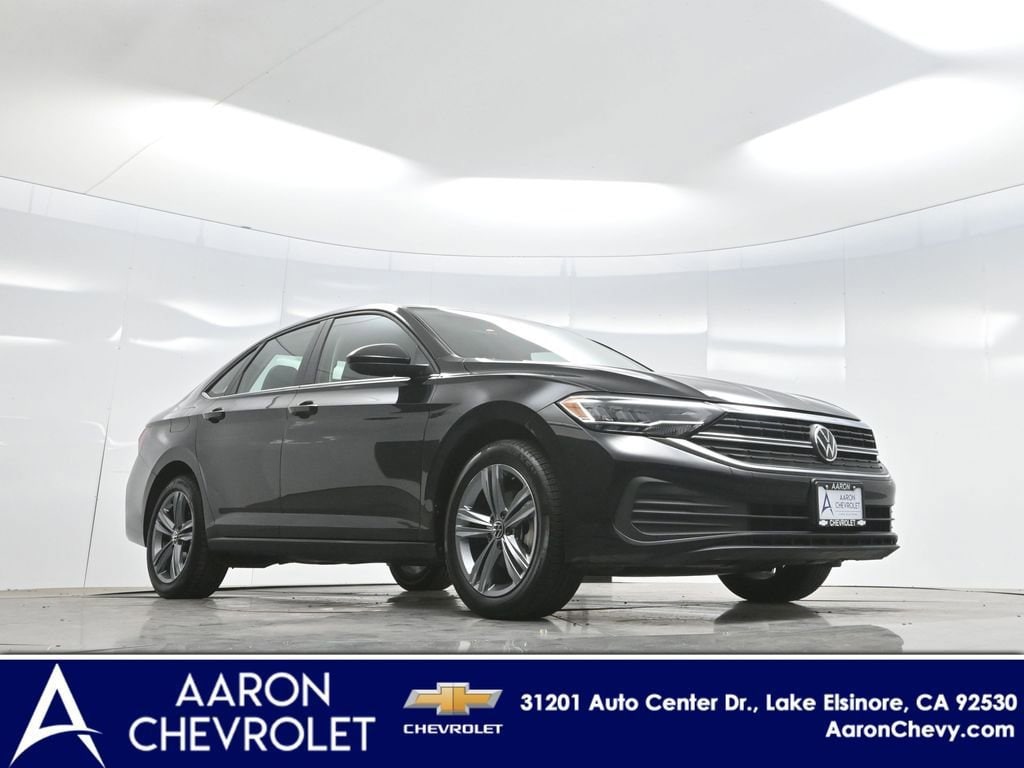 3VW7M7BU3RM036607