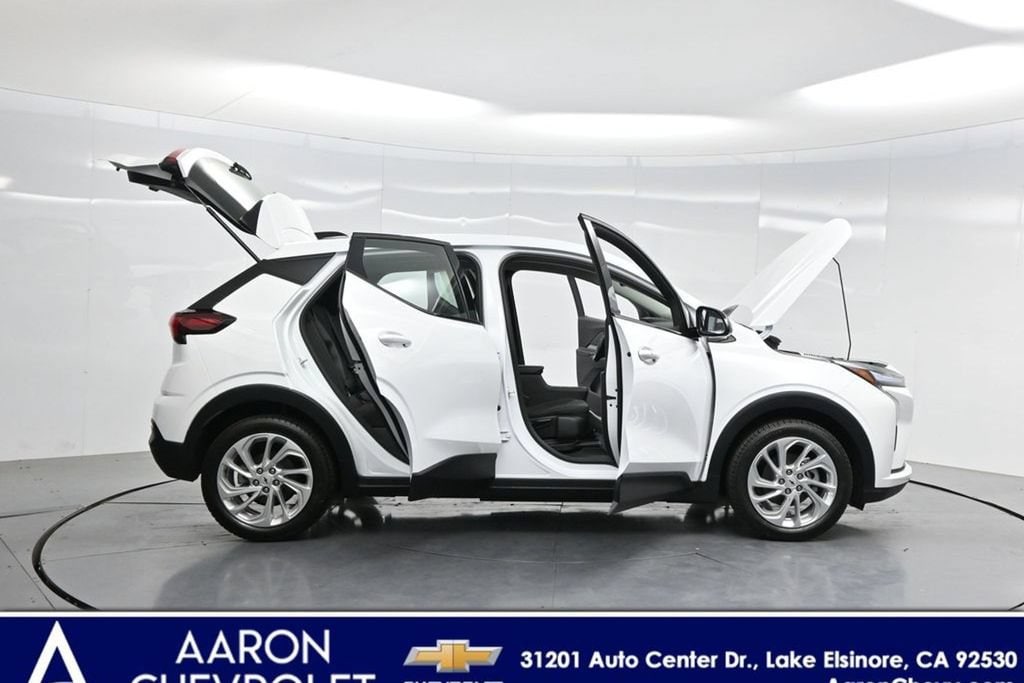 New 2027 Chevrolet Bolt LT SUV