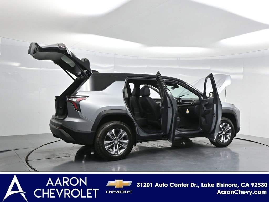 2026 Chevrolet Equinox LT photo 4