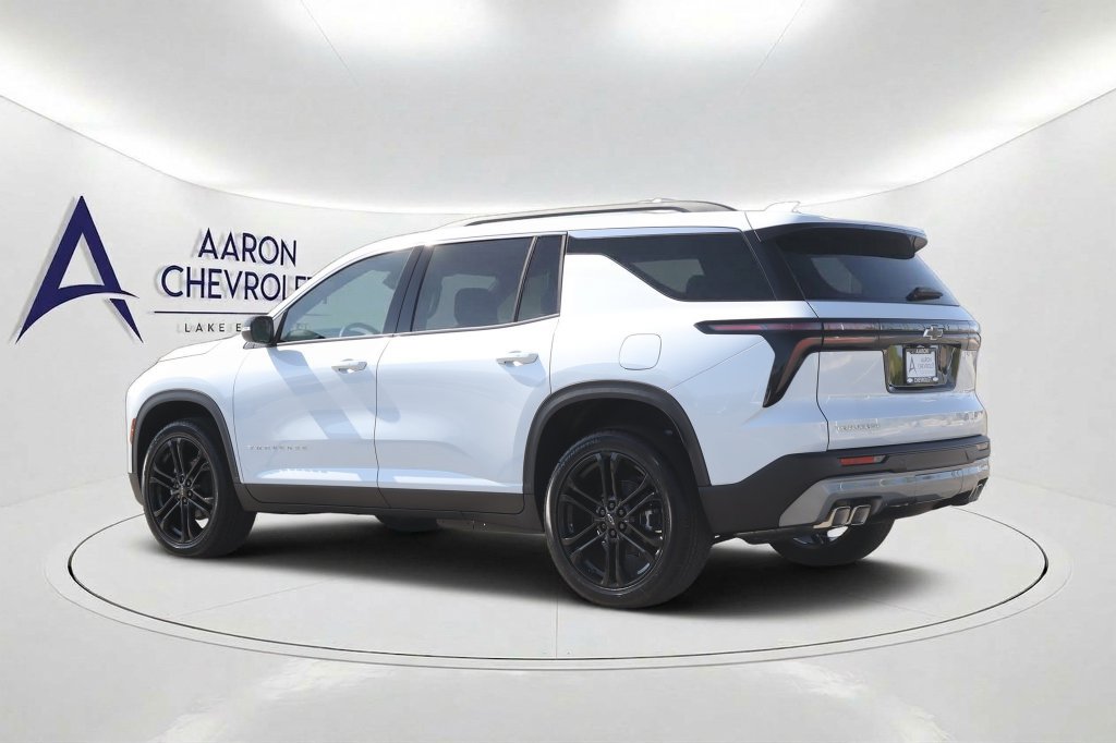 2027 Chevrolet Traverse LT - Photo 7