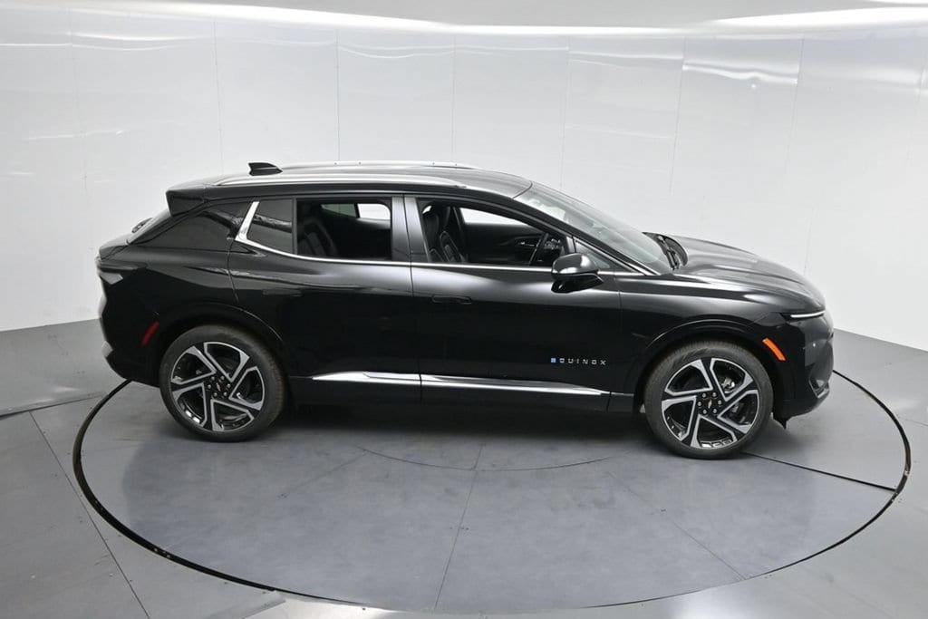 2026 Chevrolet Equinox EV 2LT - Photo 39