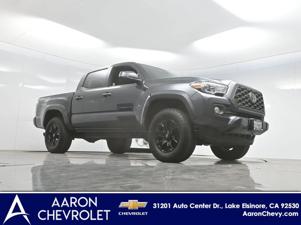 2020 Toyota Tacoma SR5 V6 photo 2