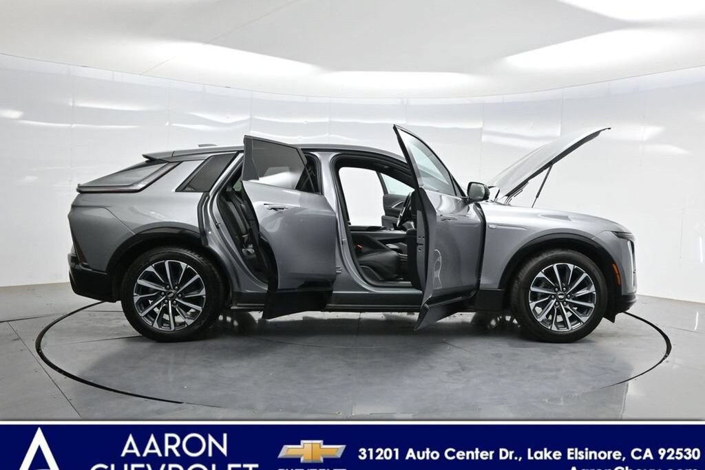 Used 2024 CADILLAC LYRIQ Sport SUV