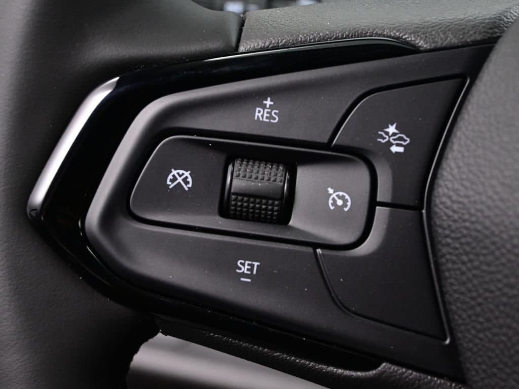 2027 Chevrolet Bolt LT - Photo 23
