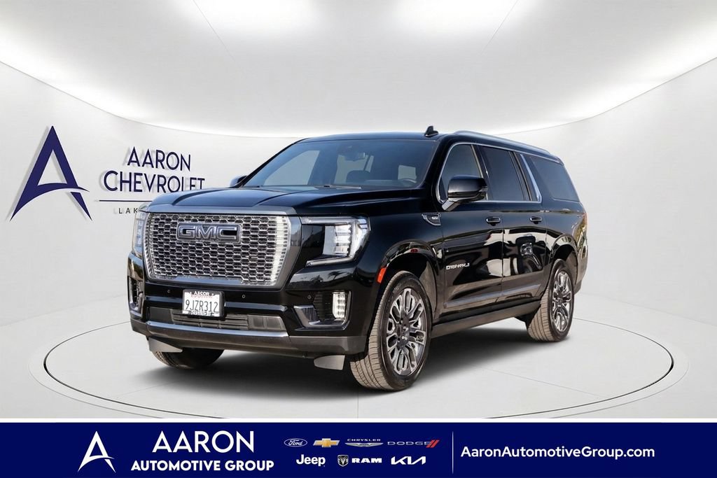 2024 GMC Yukon XL Denali Ultimate — photo 1 of 24