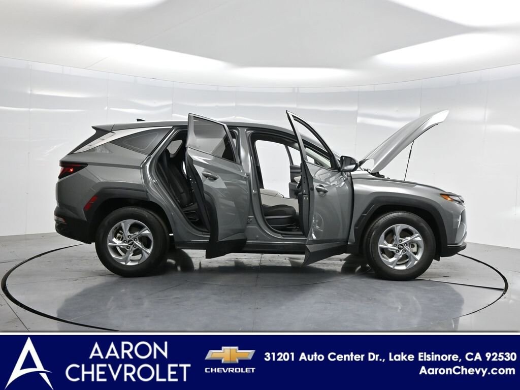 Used 2024 Hyundai Tucson SE SUV