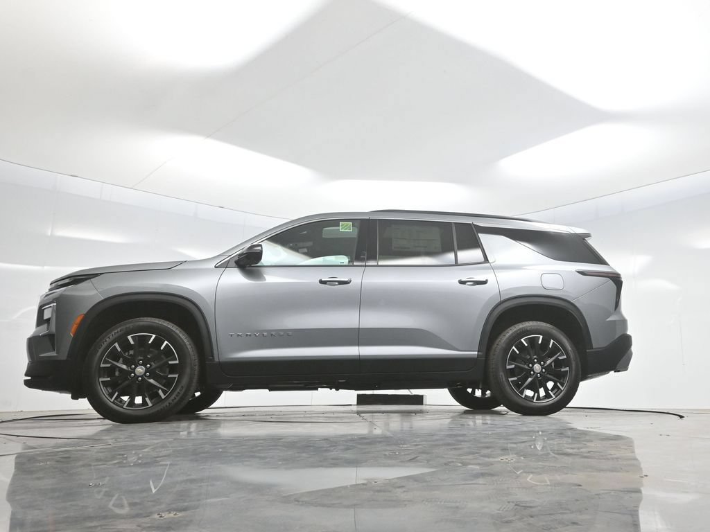 2026 Chevrolet Traverse LT - Photo 5