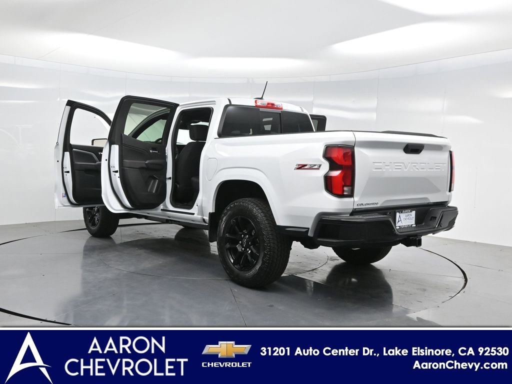 2025 Chevrolet Colorado Z71 - Photo 32
