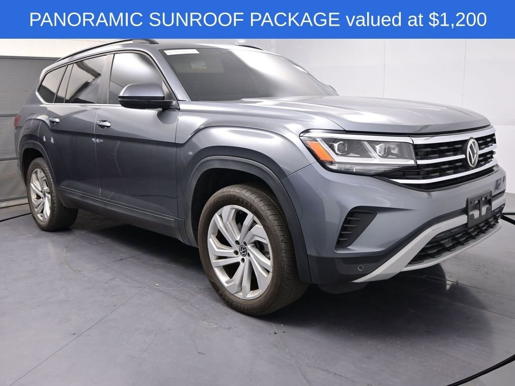 2021 Volkswagen Atlas 3.6L V6 SE w/Technology photo 2